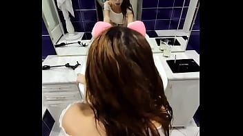 Sweetheart Passion Fucks Passionately With Lover In The Bathroom Amateur Video