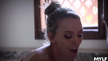 Pristine Edge Bath Bomb In Her Direction